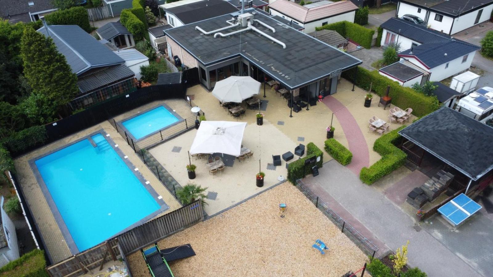 Veluwe Vakanties Chalets With Private Barrel Sauna - With Pool Bar And Restaurant Facilities In The Veluwe National Park Putten Dış mekan fotoğraf